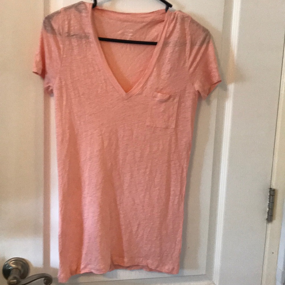 J. Crew v neck relax T-shirt size xs